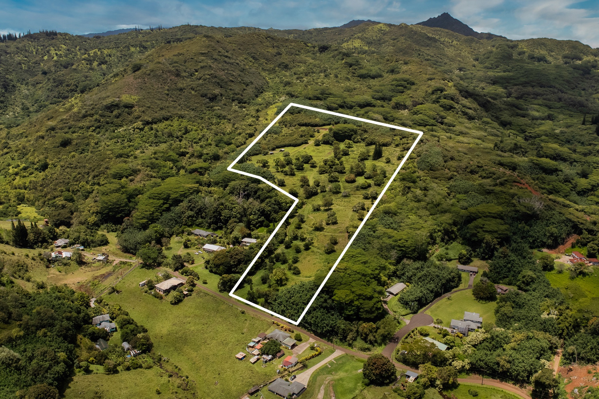 5708 Kua Road property image 1
